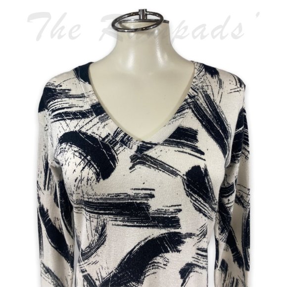 Vince Camuto Black and White Painted Abstract Pattern Long-sleeve Tunic … - Picture 6 of 8